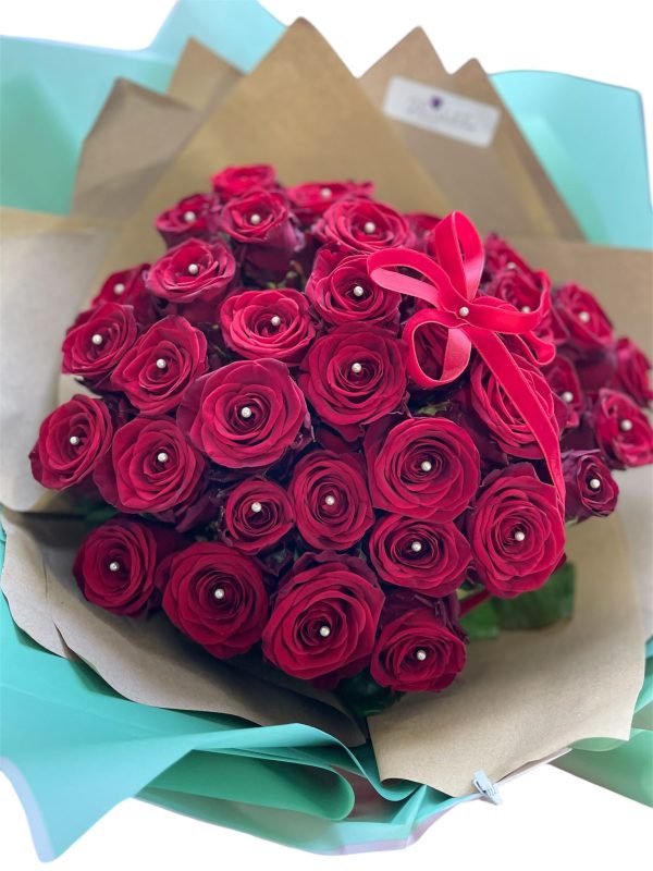 red-rose-bouquet