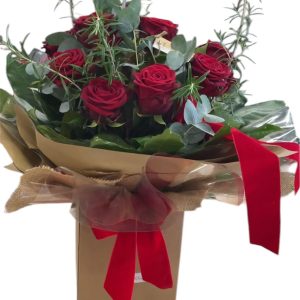 red-rose-box-arrangement